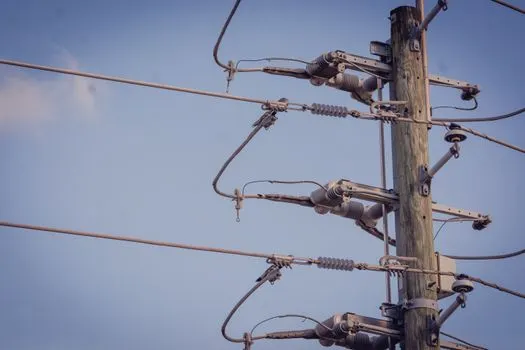 short-circuiting — минуя