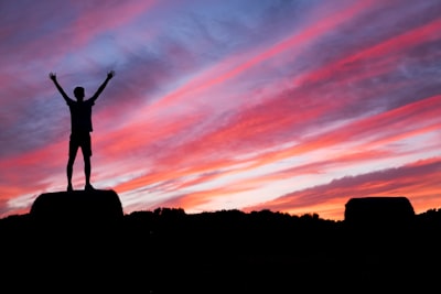 Achieve goals — достигать целей