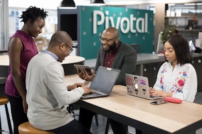 pivotal — решающий