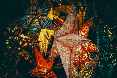 starlit — озарённый звёздами