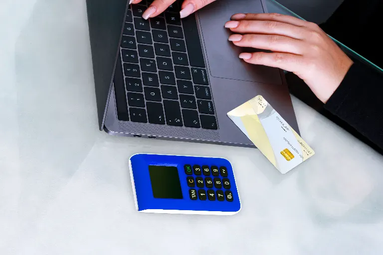 Sisestage PIN2 — Введите PIN2