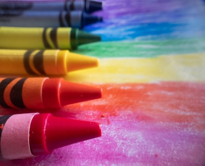 crayon — восковой мелок