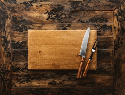 cutting board — разделочная доска