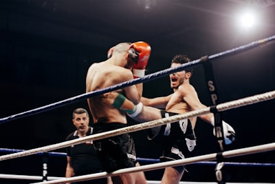 back down the fight — отступить в борьбе