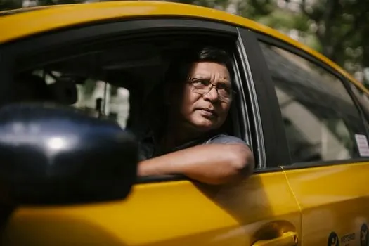 Taximetristul — таксист
