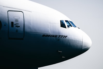 Soaring — взлетающий