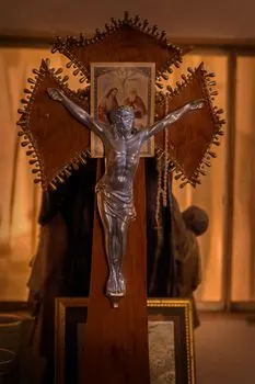 Crucifix — Распятие