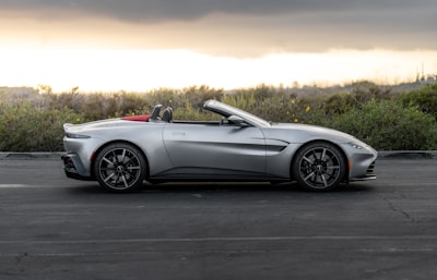 Roadster — родстер