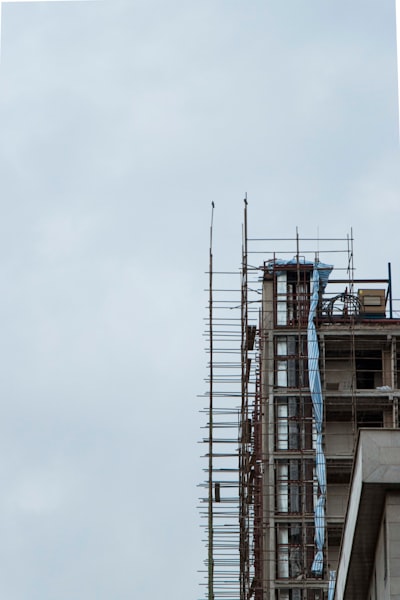 constructed — строить