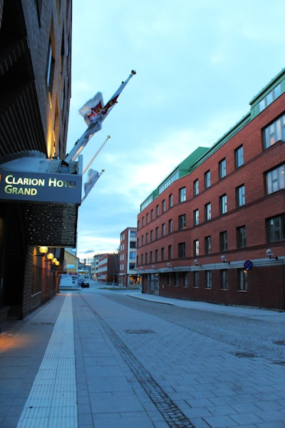 clarion — громкий и ясный