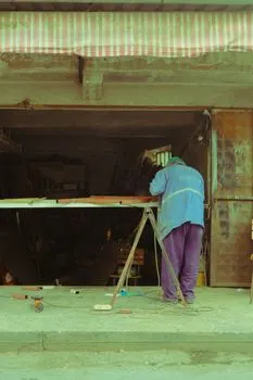 grind away — Усердно трудитесь