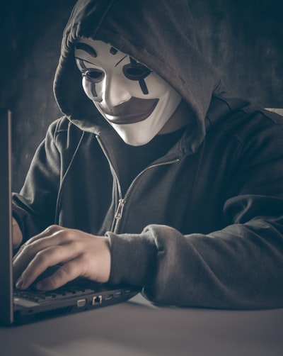 Incriminating — уличающий
