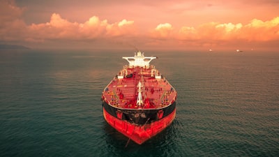 Tanker — танкер