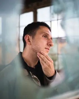razmišljam o — думаю о