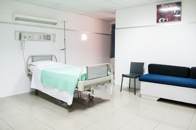 hospital — больница