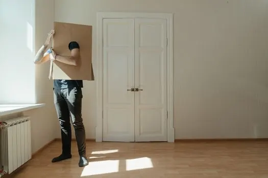 useljiv — готовый к заселению