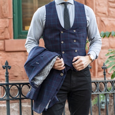 Vest — жилет
