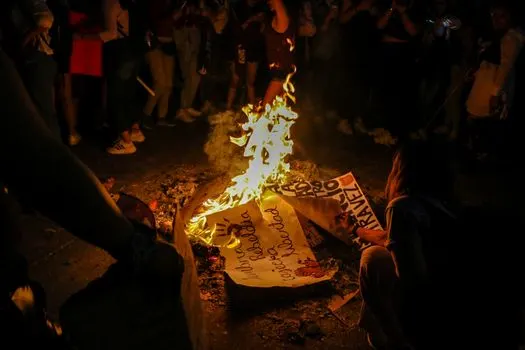 Self-immolations — Самосожжения