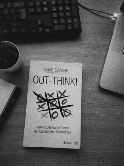 outsmart — обхитрить