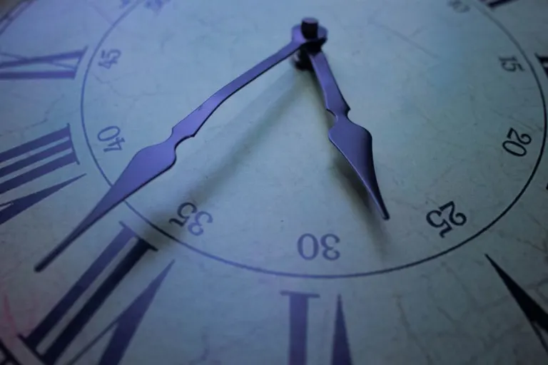 At half past — в половине