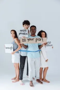 to engage in — участвовать в