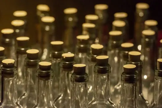 die flasche — бутылка
