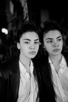 look like — выглядит как