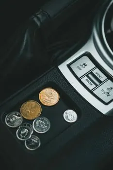 Glove compartment — Бардачок