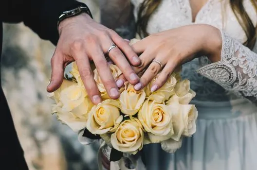Nuptials — Бракосочетание
