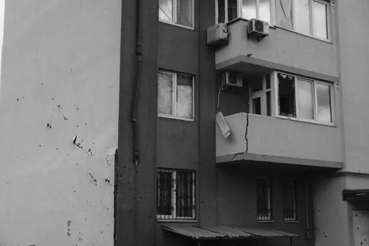 Disrepair — Ветхость