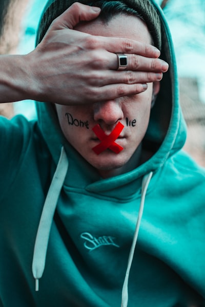 mentiroso — лжец