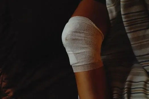 Knee braces — Наколенники