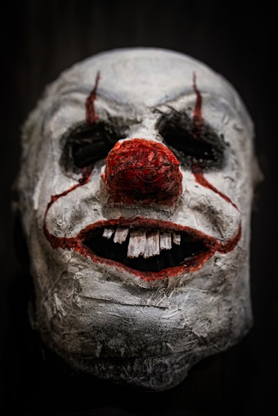 malevolent — злобный