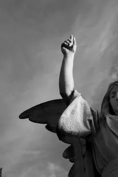 By the angel — Клянусь ангелом