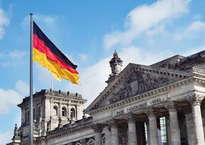 Allemand — немецкий