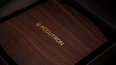 loquacious — болтливый