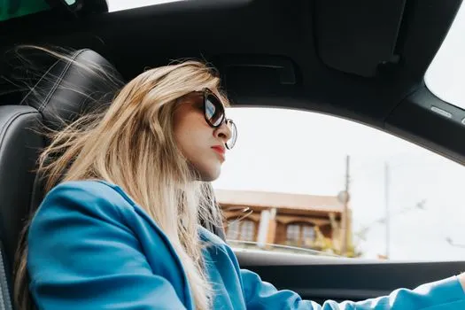 Ich fahre in die Stadt — я еду в город
