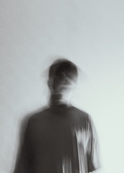 expérimental — экспериментальный