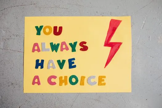 Play an important role in decision-making — Играют важную роль в принятии решений.
