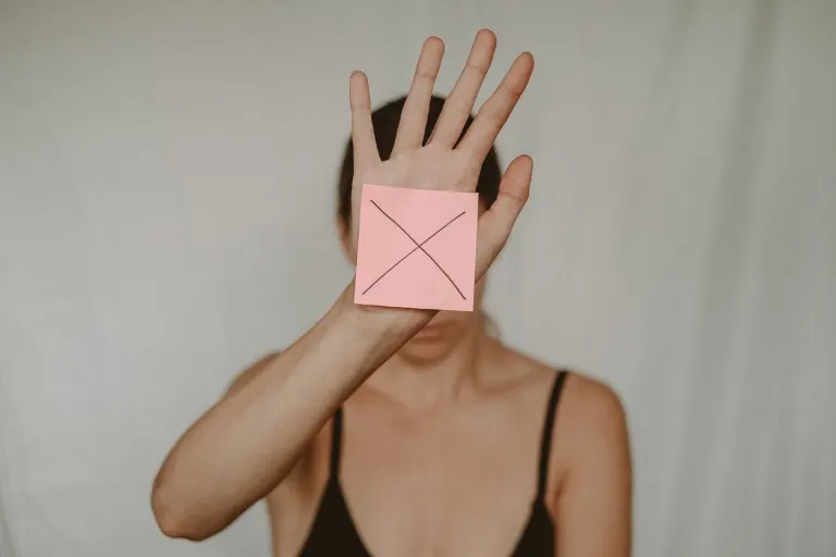 tagasi lükkama — отклонить