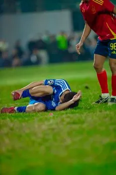 on a level playing field — на равных условиях