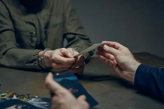 Felonious — Преступный