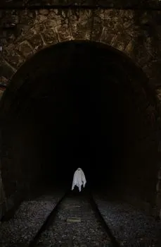 Spooky — Жуткий