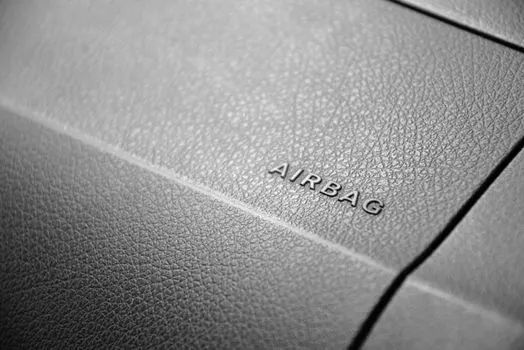 Airbag — Воздушная подушка