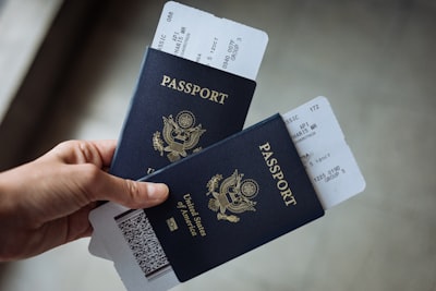 airline ticket — авиабилет