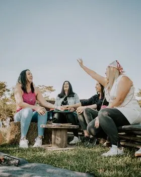 sit around with friends — посидеть с друзьями