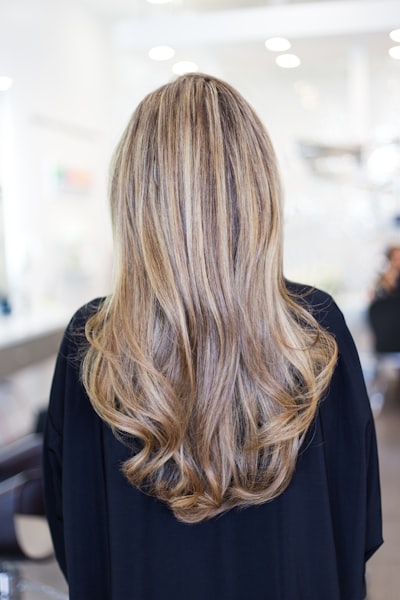 textured hair — вьющиеся волосы