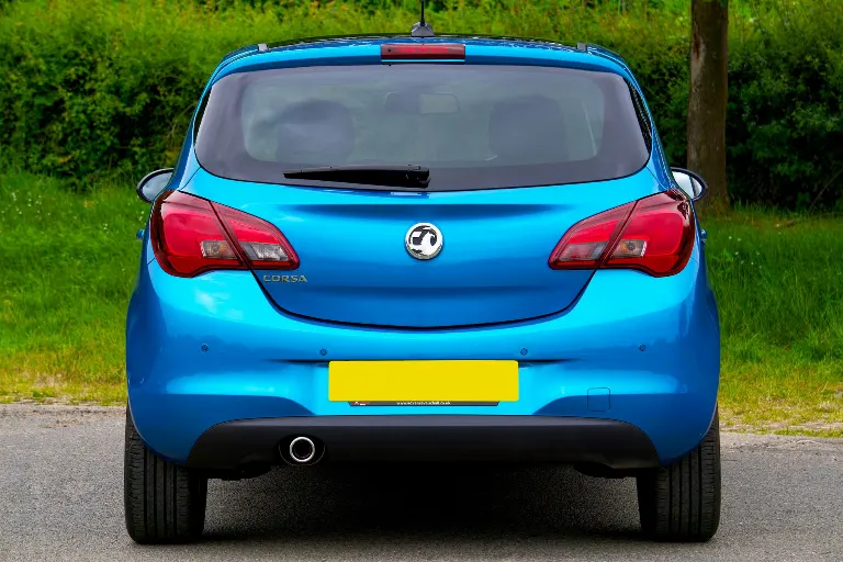 Rear — Задний