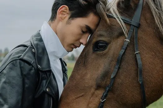 equine — Лошадиный