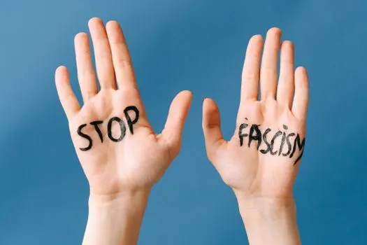 Bigotry — предрассудок
